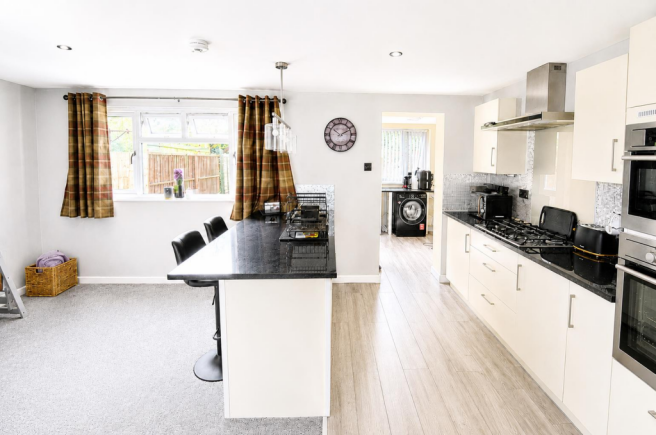 Burgage Road, Stogursey, Bridgwater photo 4