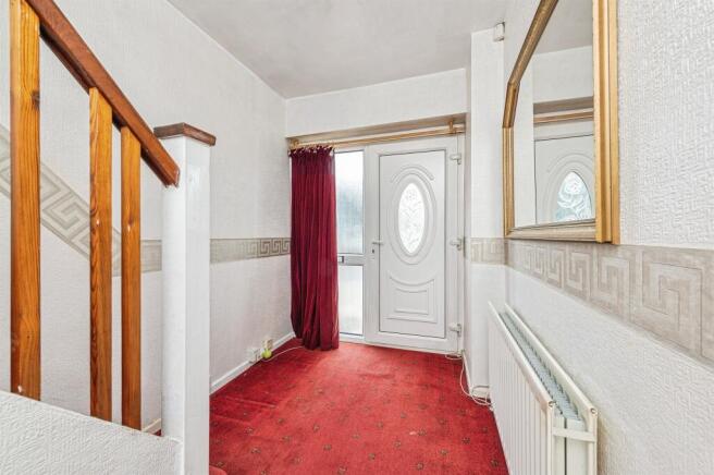 3 bed Semi-Detached for sale Image 6