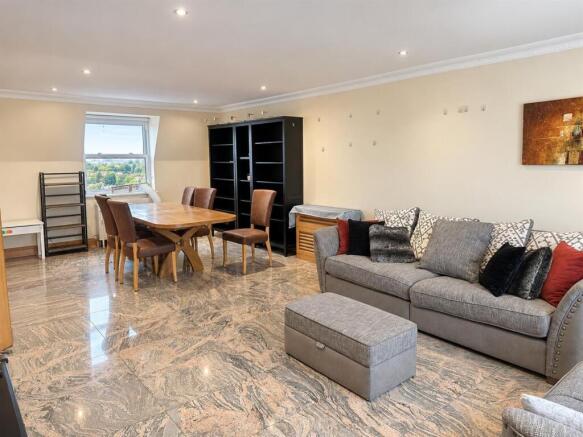 SC recep 1.jpg
