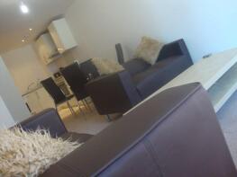 Apartment 11, Freedom Quay, Railway Street, Kingston Upon Hull HU1 2BE