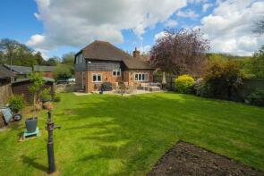 Stocks Cottage, Ashford Road, Faversham ME13 0NH