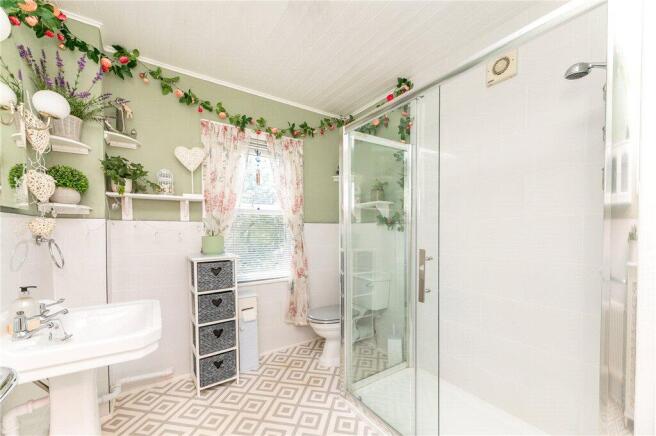 4 bed Terraced for sale Image 6