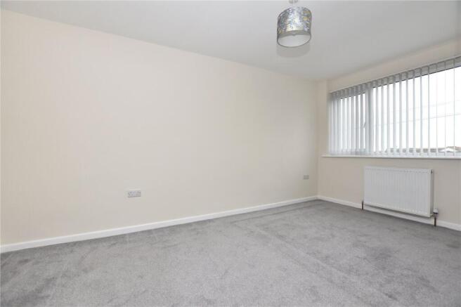 3 bed Link Detached House for sale Image 6