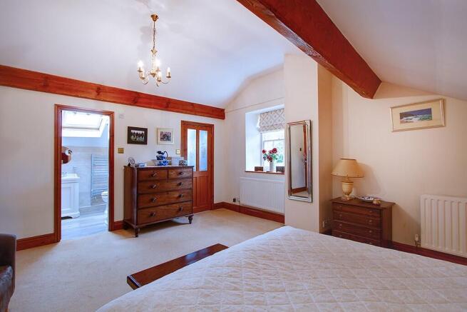 Principal bedroom