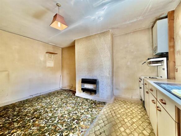 1 bed Terraced for sale Image 4