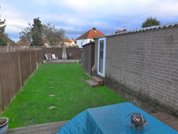 Photo 11