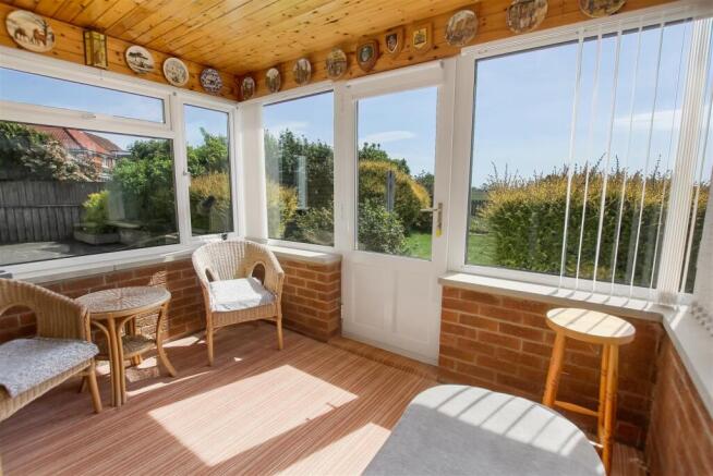 3 bed Detached Bungalow for sale Image 8