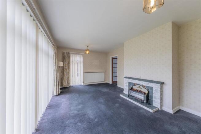 65 Ashworth Park-006.JPG