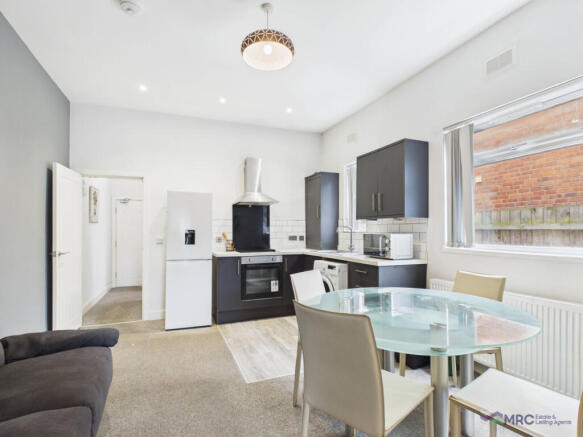Modern One Bedroom Apartment to Rent