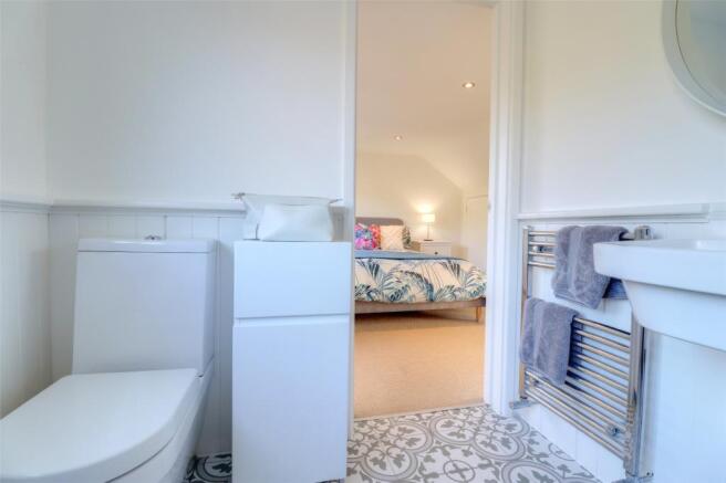 Ensuite To Bedroom 1