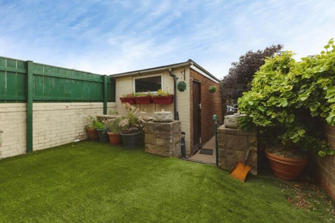 3 bed Terraced for sale Image 4