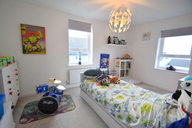 Photo 11