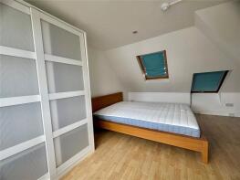 1, Wydell Close, Morden SM4 4NS