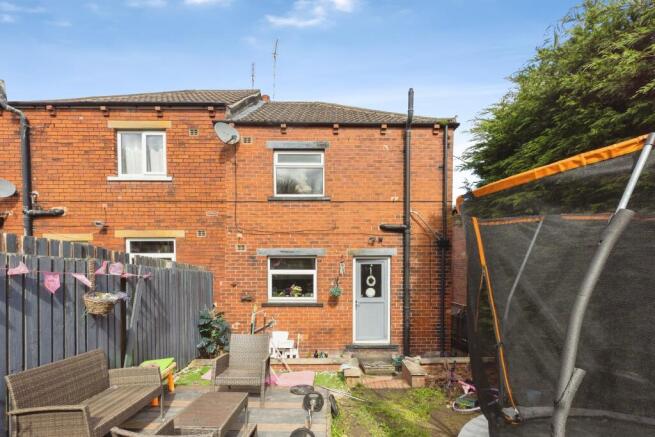 3 bed Semi-Detached for sale Image 12