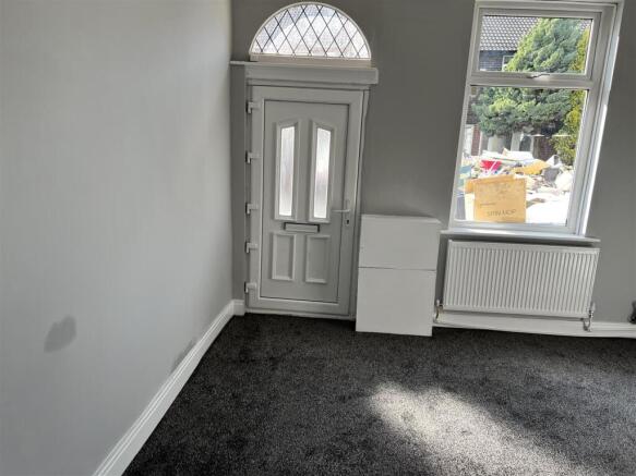 New Living room 1.jpg