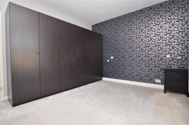 2 bed Terraced for sale Image 6