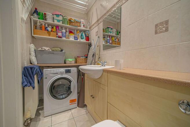 Utility/Shower room