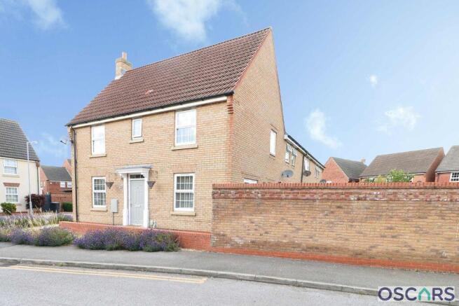 3 bed Detached for sale Image 12