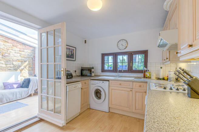Kitchen Leading t...