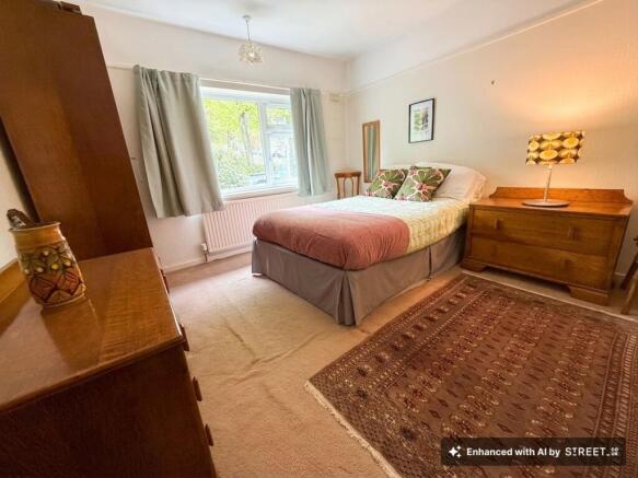3 bed Semi-Detached for sale Image 8