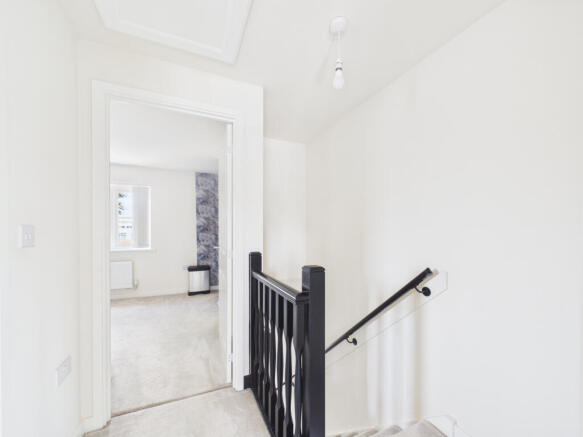 2 bed Semi-Detached for sale Image 10