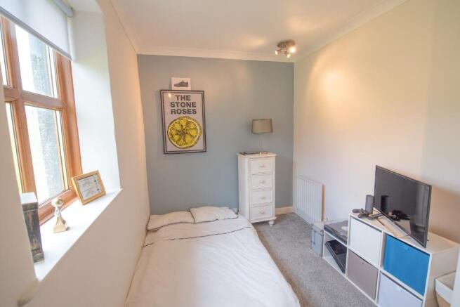 4 bed Cottage for sale Image 10