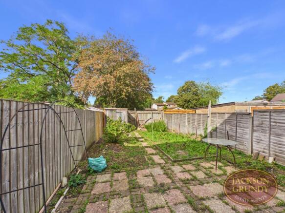 Hopmeadow Court