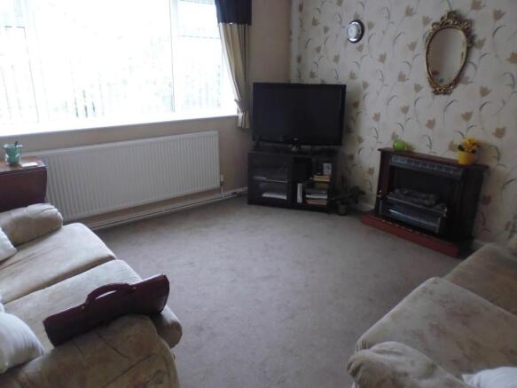 Bedroom / lounge