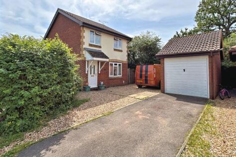 Woodlands Road, Charfield, GL12