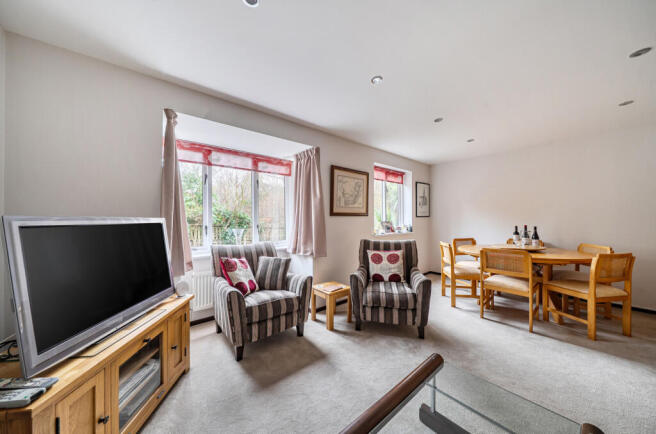 1389280-5-6942cfa...