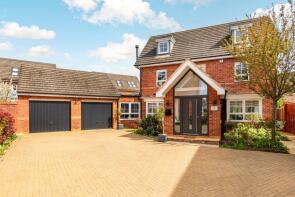 5, Lucius Lane, Fairfields, Milton Keynes MK11 4AN