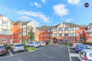 12, 63 67 Nanterre Court, Hempstead Road, Watford WD17 3AF