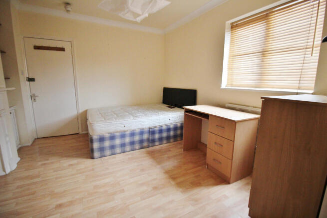 Lounge / Bedroom