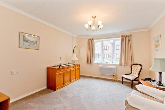 Living Room pic1