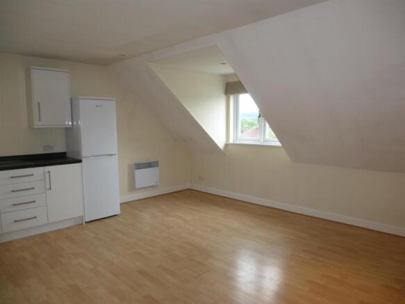 Kitchen and sitting room.JPG
