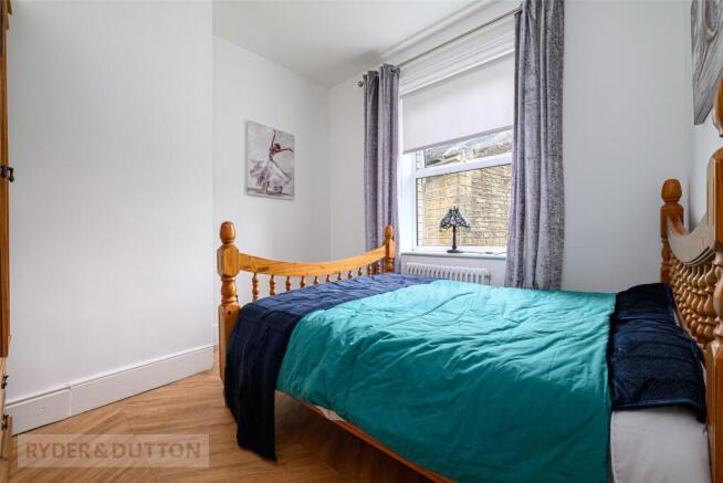 3 bed Semi-Detached for sale Image 11