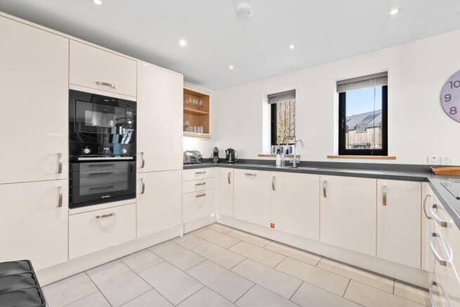 Trevone, PL28 8 photo 4