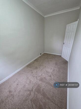 2 bed Terraced to rent Image 11