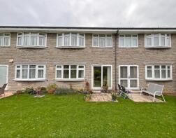 Flat 2, Greystone Lodge, Sussex Gardens, Hucclecote, Gloucester GL3 3TU