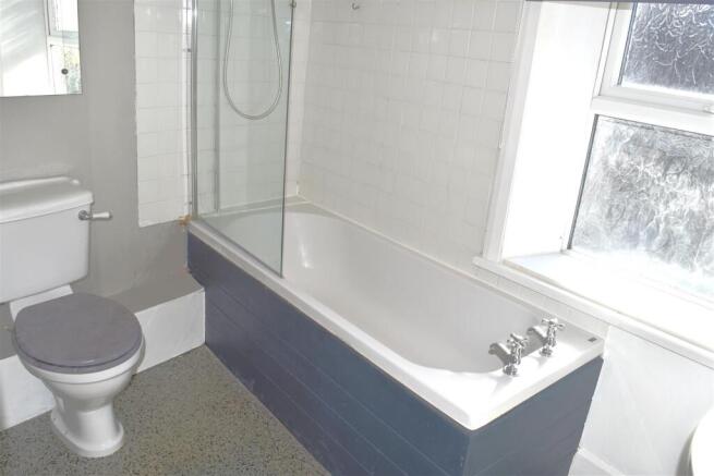 2 bed Terraced for sale Image 11