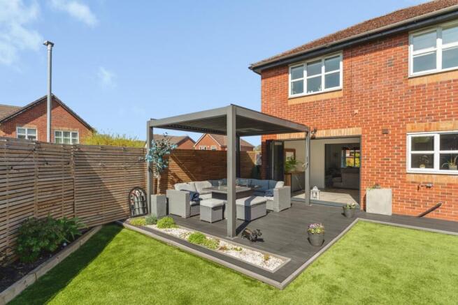 Rear Sitting Area