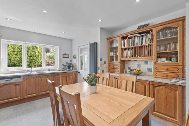 Dining Kitchen