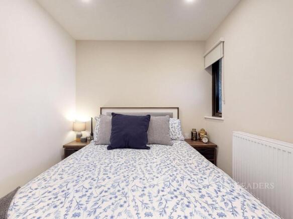 2 bed Flat to rent Image 7