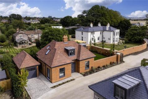 The Gatehouse, Millwood, Emsworth, West Sussex, PO10