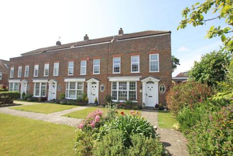 Chesterfield Gardens, Eastbourne, BN20 7NJ