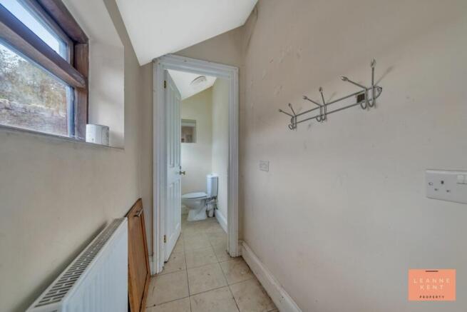 Utility/Cloak Room