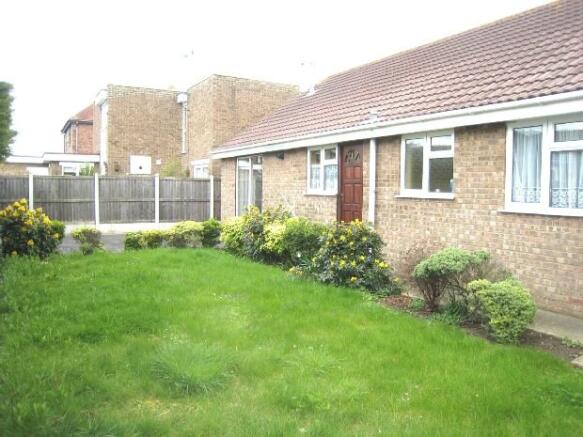 Rear Garden Photo 2