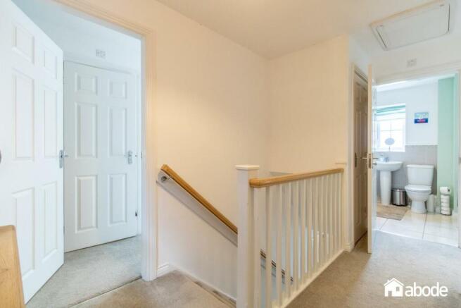 15 Borromeo Close (7 of 34).jpg