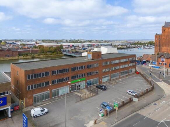 2024_09_18_13_55_31_DJI_20240918135531_0016_DEnh