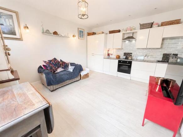 1 bed End of Terrace for sale Image 9